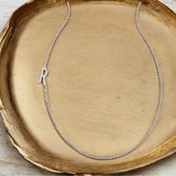 Kendra Scott Letter R Inline Initial Necklace in Sterling Silver - Picture 1 of 9